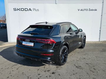 Audi Q8 - 6