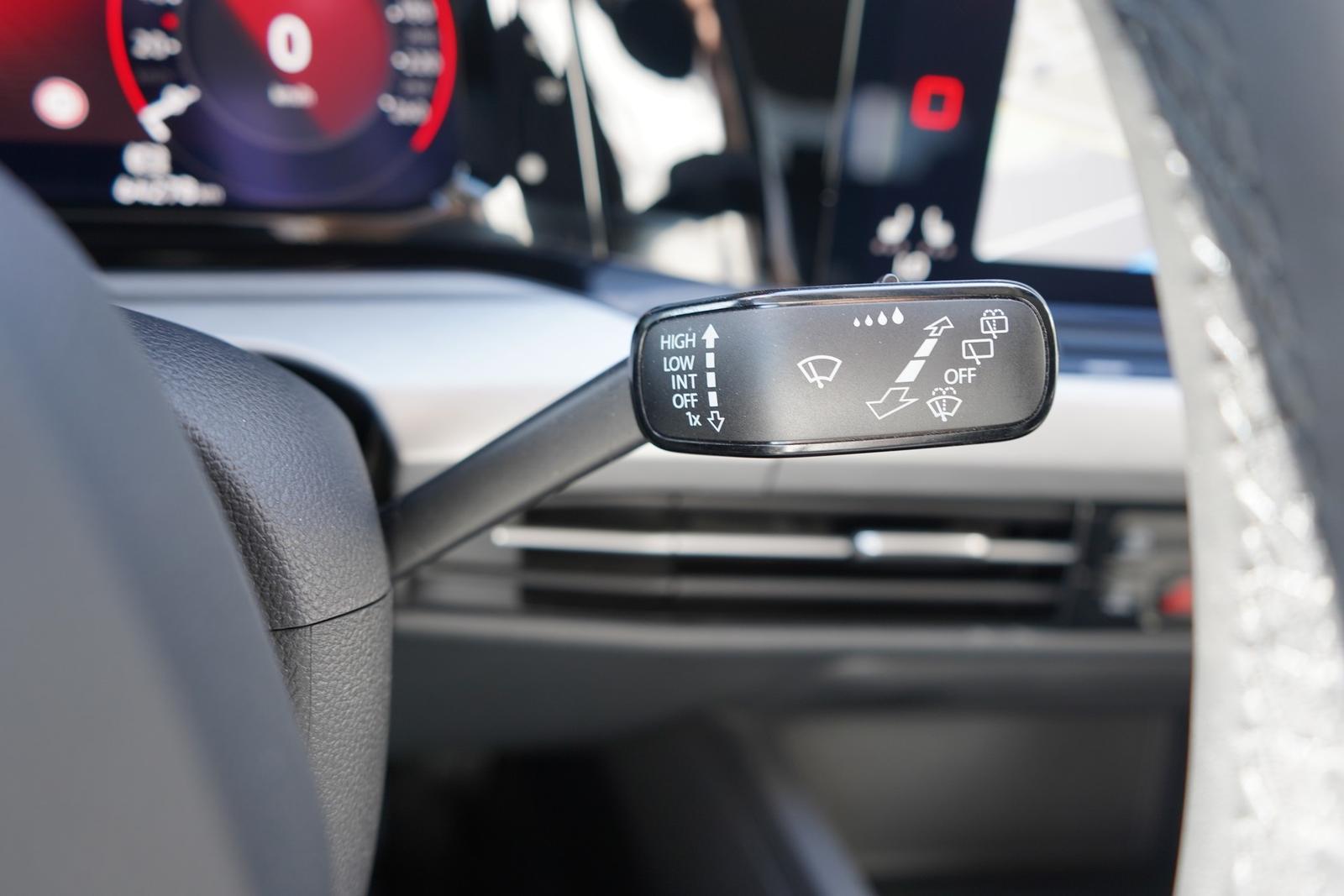 Volkswagen Golf VIII Variant 2.0 TDI Life LED AHK ACC, миниатюра 25