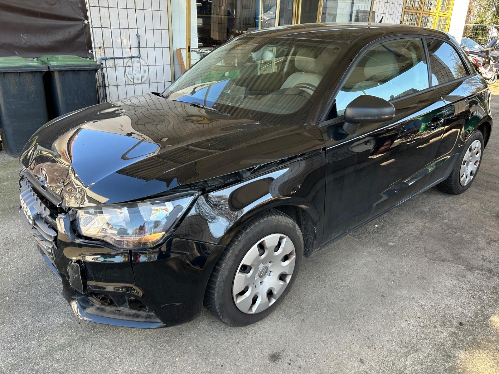 Audi A1 attraction 1.2 TFSI