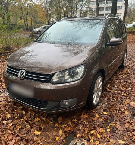 Volkswagen Touran 2.0TDI*HIGHLINE*DSG*AHK*...