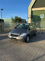 Mercedes-Benz A 160 BlueEFFICIENCY - - Mercedes-Benz: Kombi, 160