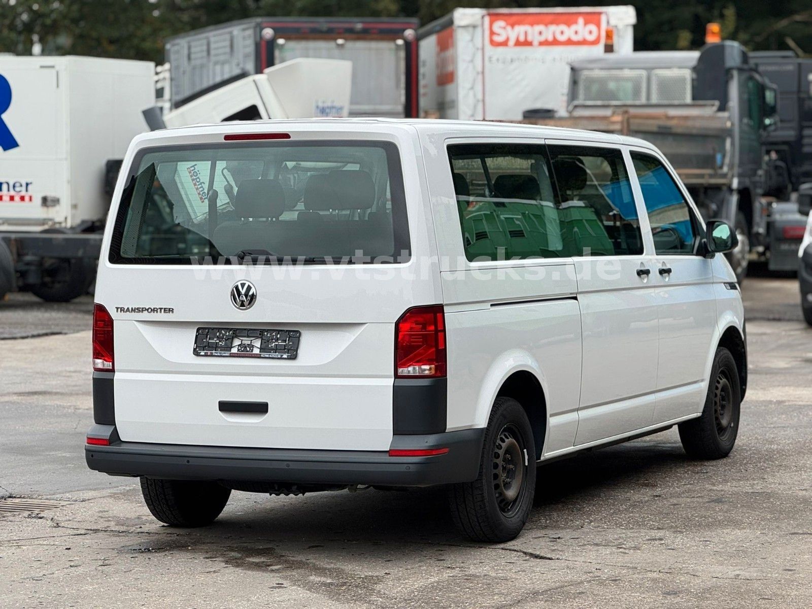 Volkswagen T6.1 Transporter Kombi lang 8 Sitzer Klima imagem 3