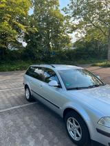 Volkswagen Passat Variant 1.6 Basis Variant Basis - gebrauchte VW Passat Variant aus dem Jahr 2004