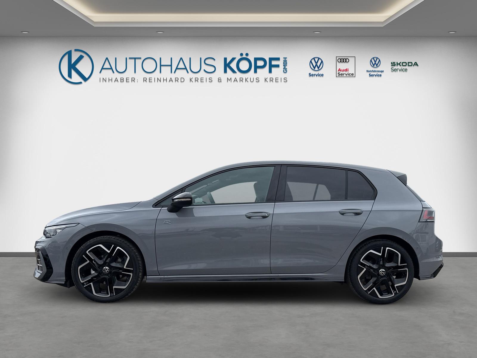 Volkswagen Golf 1.5 eTSI DSG R-Line AHK Matrix Black Style