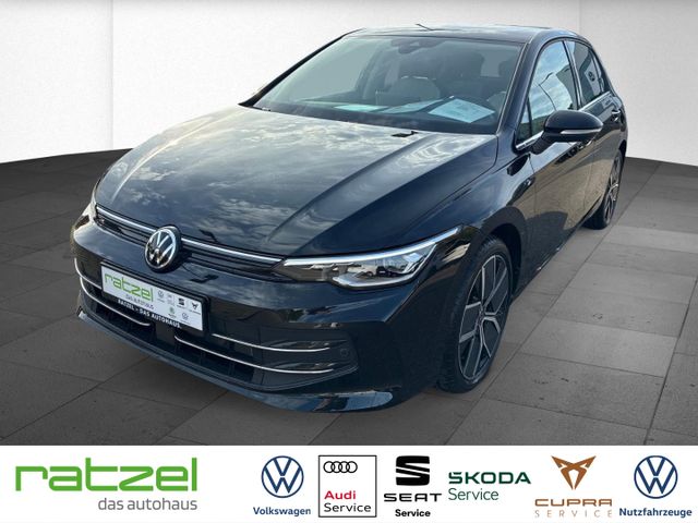 Volkswagen Golf VIII STYLE 1.5 TSI NAVI+AHK+SHZ+Kamera+PDC