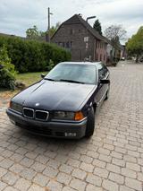 BMW e36 316i Compact Bj. 1995 - BMW 316 aus 1995: Compact