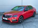 Skoda RS 230PS DSG LED PDC V/H V.Cockpit NAVI LM19" - Skoda Octavia: Dsg