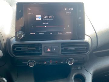 Bild 10 Opel Combo E Cargo *COOL&SOUND*CARPLAY*MwSt.