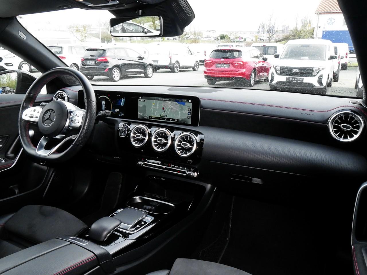 Mercedes-Benz CLA 35 AMG ShootingBrake 4Matic Autom.+Kamera