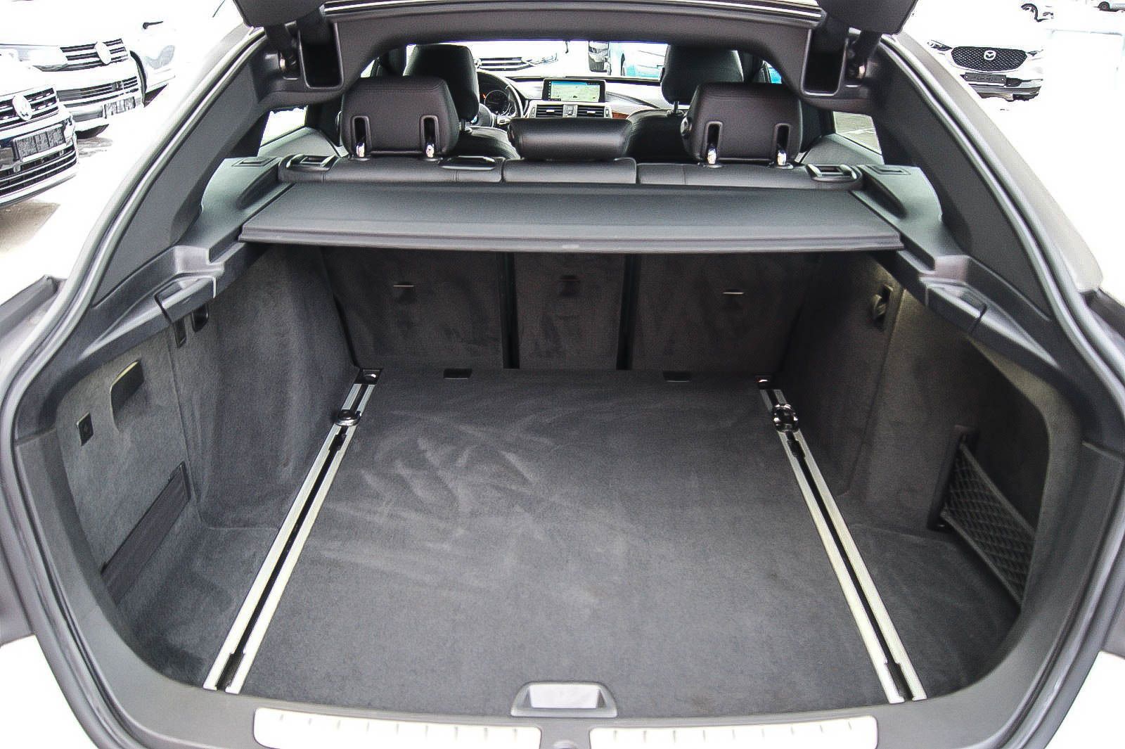 Fahrzeugabbildung BMW 320 Gran Turismo M-SPORT 360° LEDER HEADUP ANHZV