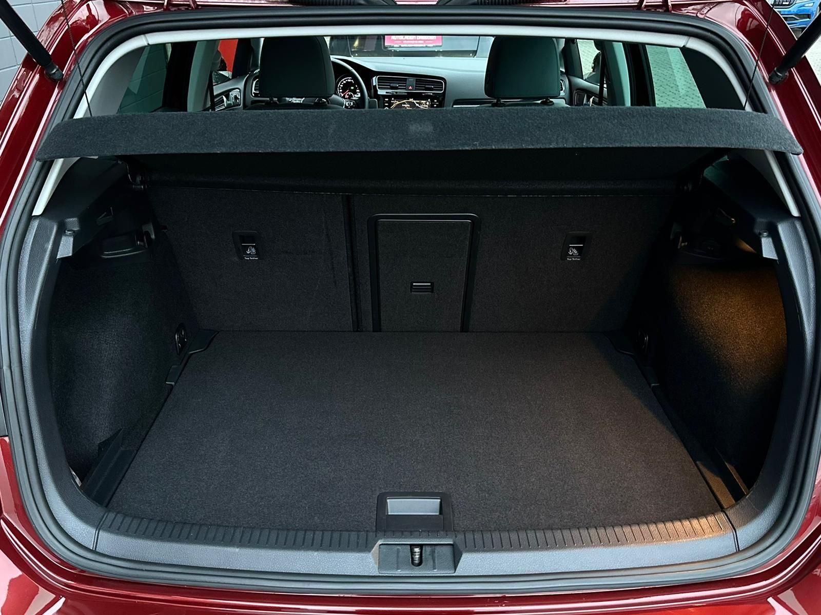 VW Golf 2.0TDI HIGHLINE* LED#SHZ#LH#AHK#PANO#KEYLES - Image 7