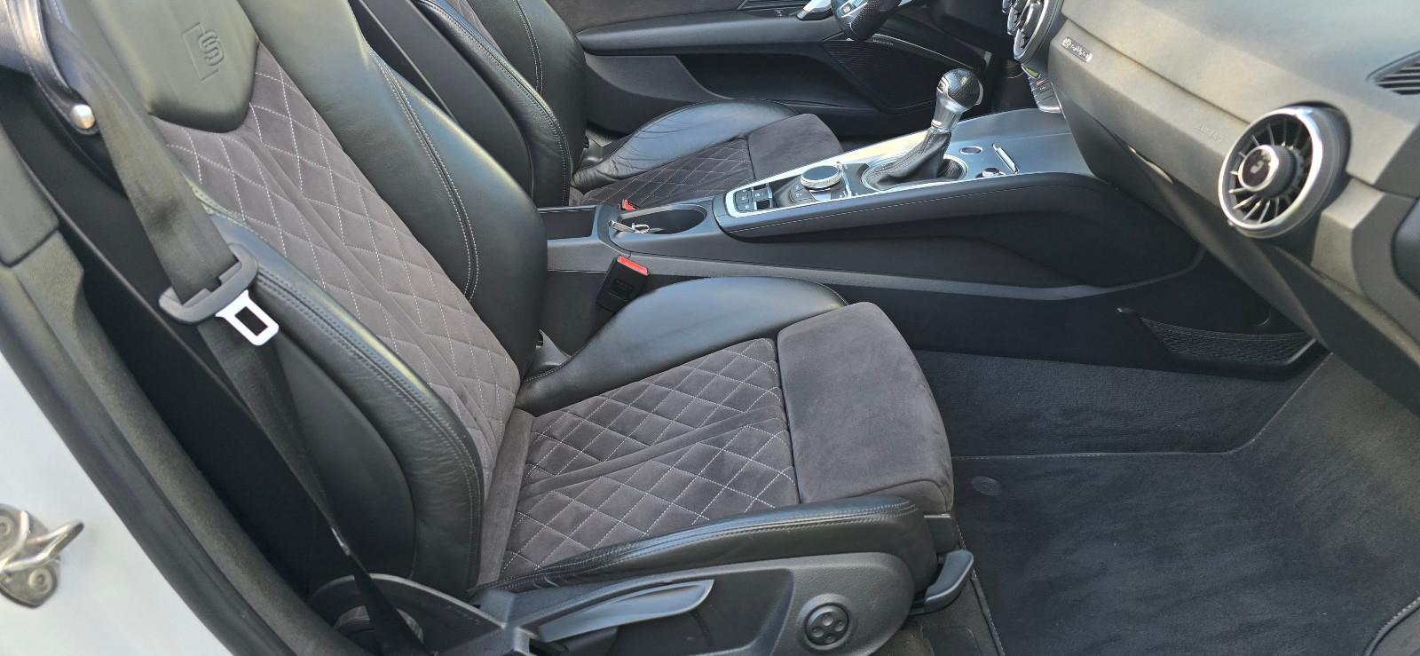 Audi TT Roadster 2.0 TFSI S tronic quattro 
