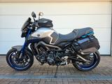 Yamaha MT 09 RN 29 neue Reifen Zubehör QuickShifter - YAMAHA RN09