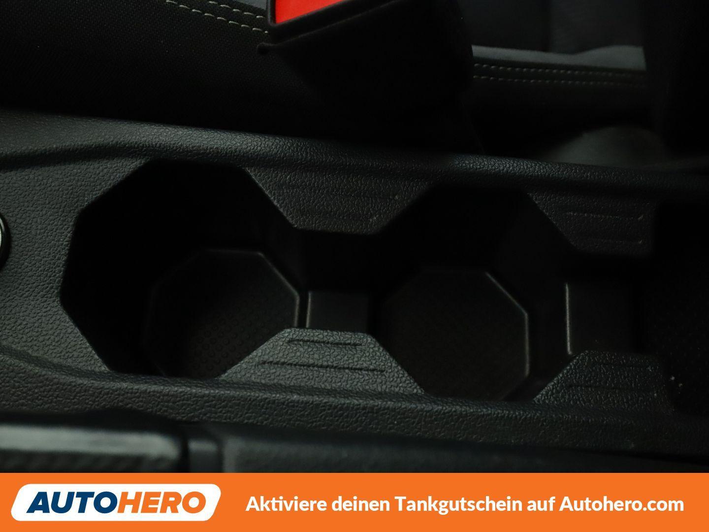 Volkswagen Taigo 1.5 TSI ACT R-Line Aut.*NAVI*LED*CAM*ACC*S