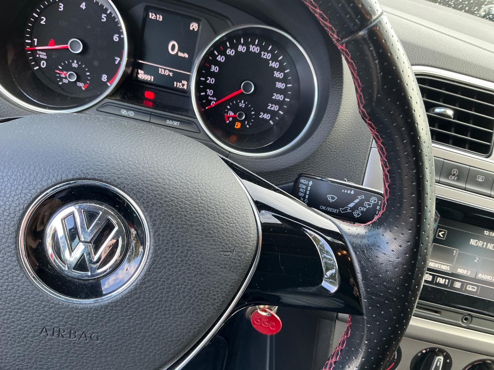 Volkswagen Polo V CrossPolo 1.2 TSI PDC AHK Allwetter