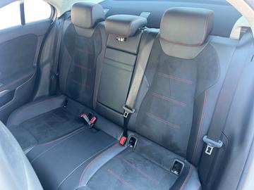 صورة 9 لـ 2020 Mercedes-BENZ A 220