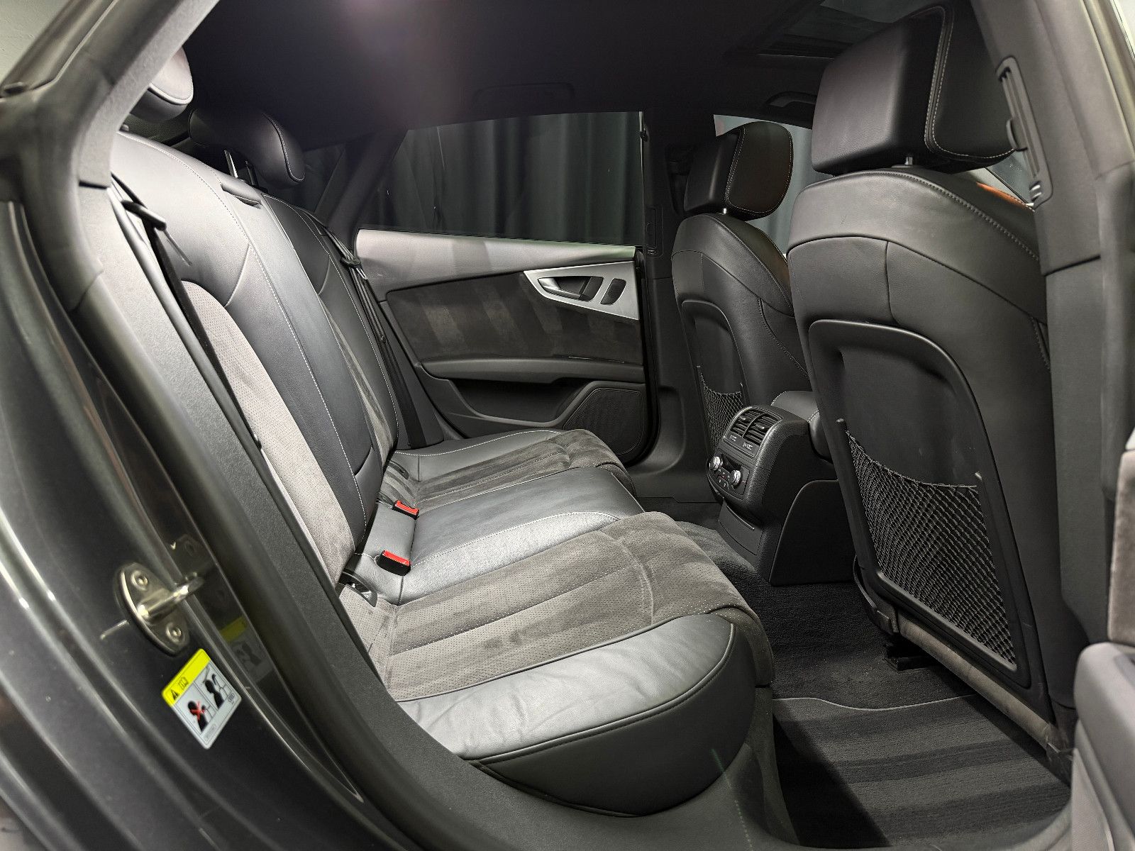 Fahrzeugabbildung Audi A7 Sportback 3.0 TDI quattro |S-LINE|HuD|PANO
