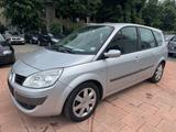 Renault Scenic II Grand Exception - Renault Scenic aus 2007 mit Diesel-Antrieb