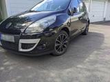 Renault Scenic III Bose Edition 2,0 l 16V ... - gebrauchte Renault Grand Scenic aus dem Jahr 2011