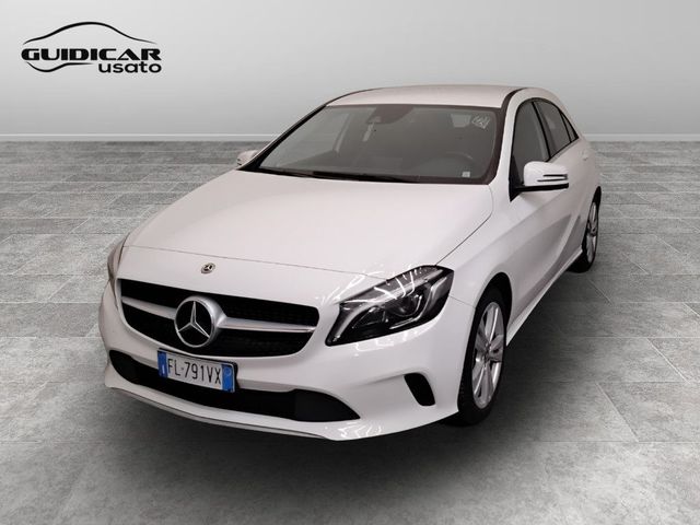 Mercedes-Benz Classe A - W176 - A 180 d Sport au