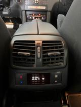 Mercedes-Benz E 220 BlueTEC T BlueEFF. Edition Autom.  AMG  - Mercedes-Benz E 220: AMG