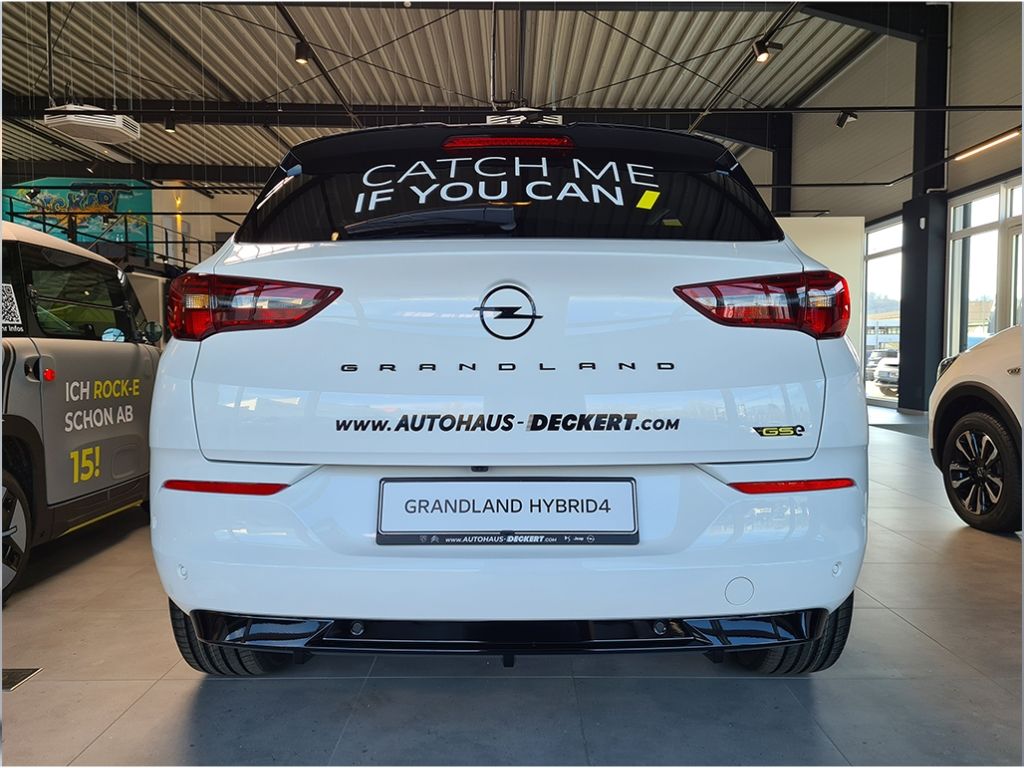 Fahrzeugabbildung Opel Grandland GSe Plug-in Hybrid 4 Allrad Navi 360 K