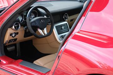 صورة مصغرة 14 لـ 2011 Mercedes-BENZ SLS AMG