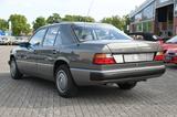 Mercedes-Benz 250 D W124 *3.HD*TOP ZUSTAND*OLDTIMER*GARANTIE* - Mercedes-Benz 250: W124