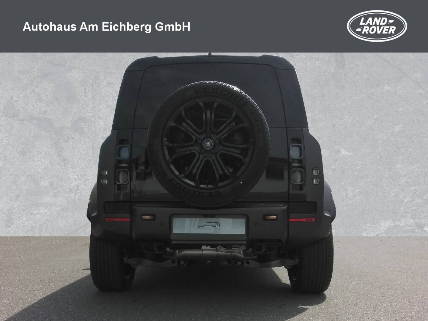 Fahrzeugabbildung Land Rover Defender 110 P635 OCTA