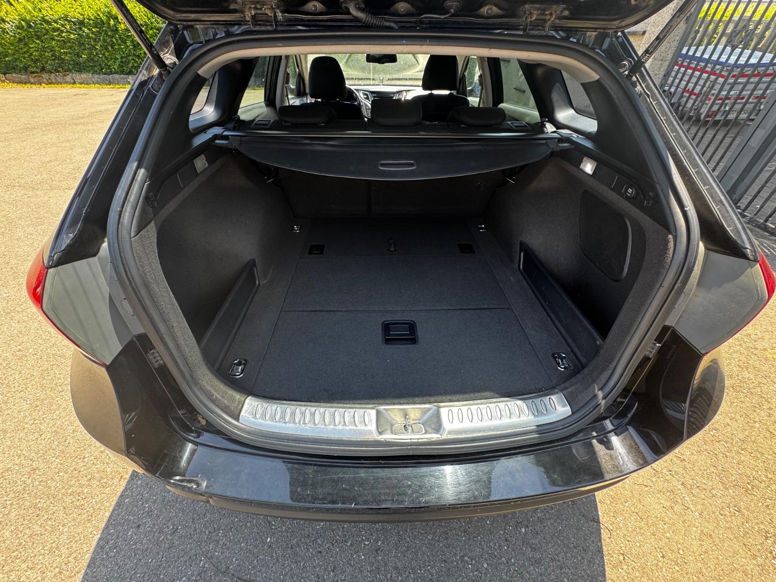 Hyundai i40 2013 — photo 7