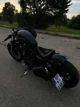 Harley-Davidson Sportster XL883  by SportsterGarage / HD SGM - HARLEY-DAVIDSON 883