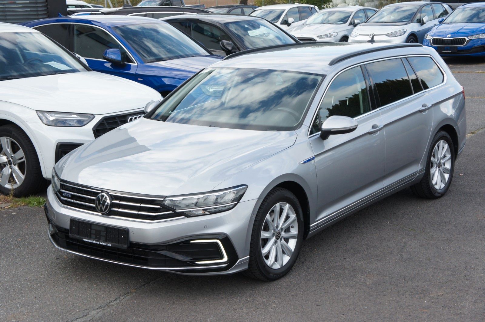Volkswagen Passat Variant GTE *ACC*KAM*MATRIX*IQ.DRIVE*