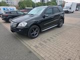 Mercedes-Benz Mercedes Ml 164 Sportpaket - gebrauchte Mercedes-Benz ML 320 aus dem Jahr 2005