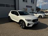 Volvo XC40 B4 Plus Dark AHK LED 360° 8-fach - Volvo XC40 Jahreswagen
