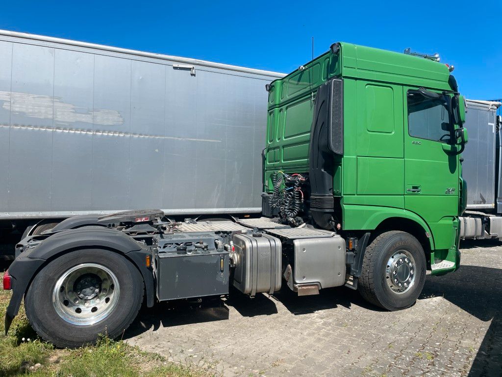 Fahrzeugabbildung DAF FT XF 530 SC PXP, 4x4