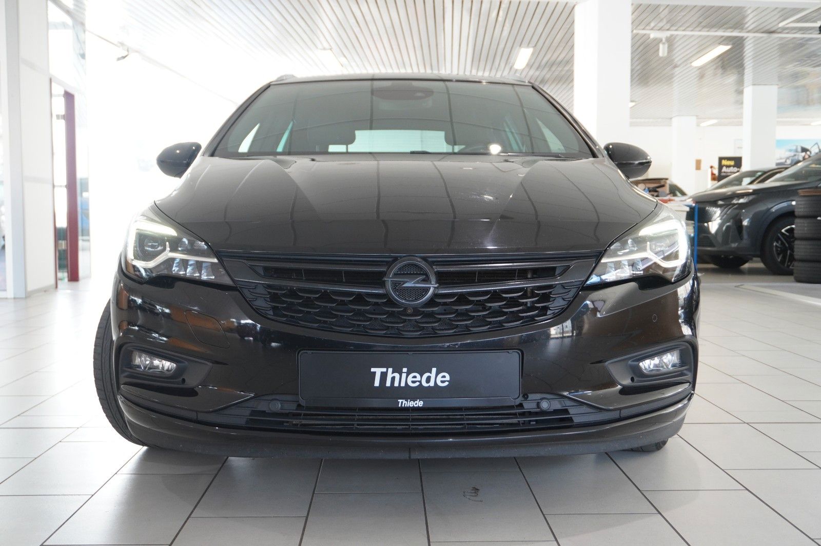 Fahrzeugabbildung Opel Astra K ST 1.6T INNOV. AHK/MATRIX/KAMERA/NAVI/SH