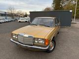 Mercedes-Benz E 280 W123 Automatik/Schiebedach/Oldtimer - Mercedes-Benz Oldtimer: W123