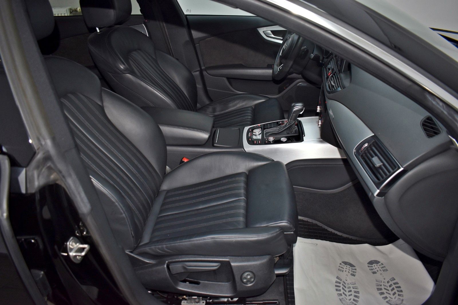 Fahrzeugabbildung Audi A7 SB 3.0 TDI quattro S line Navi,LED,ACC,HeadUp