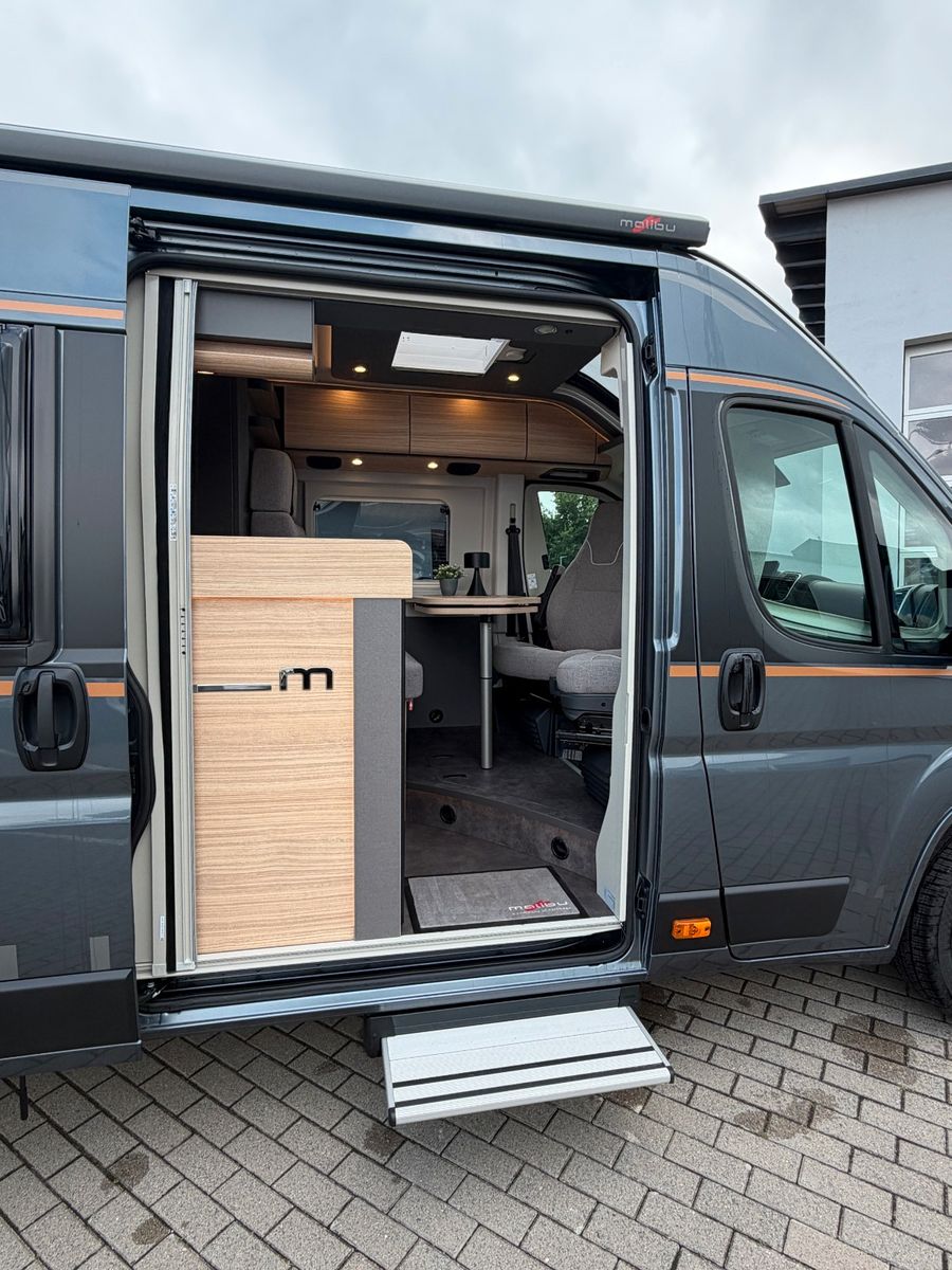 Fahrzeugabbildung Malibu Van 640 LE RB GT - first class two rooms