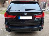 BMW X5 xDrive50i - - BMW X5: Xdrive50i