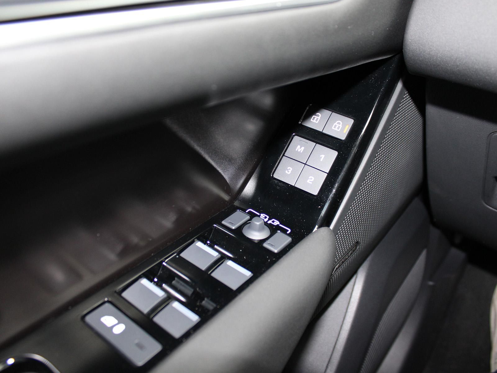 Fahrzeugabbildung Land Rover Range Rover Velar D300 Belgravia
