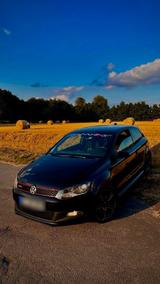 Volkswagen Polo GTI 6R, Baujahr 2011. - Volkswagen Polo mit Benzin-Antrieb: Coupé
