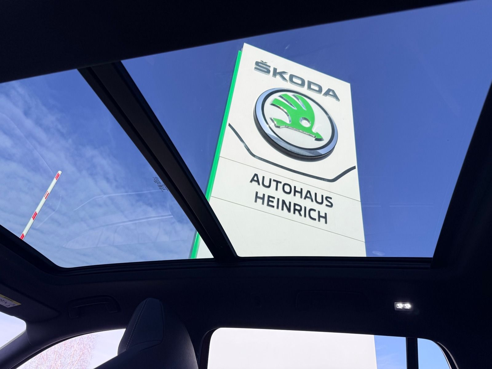 Fahrzeugabbildung SKODA Kodiaq Sportline 4x4*360°CAM*AHK*StHz*Head-Up