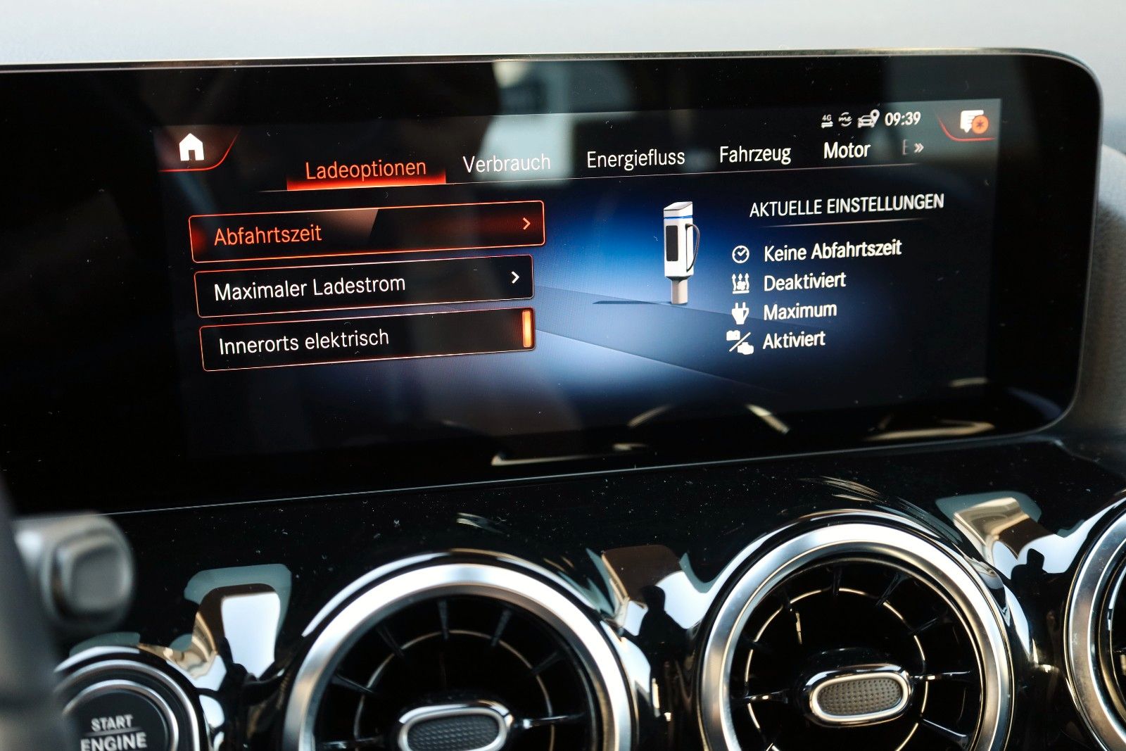 Fahrzeugabbildung Mercedes-Benz GLA 250 e, Progressive Leder,Navi,LED,SH,Kamera