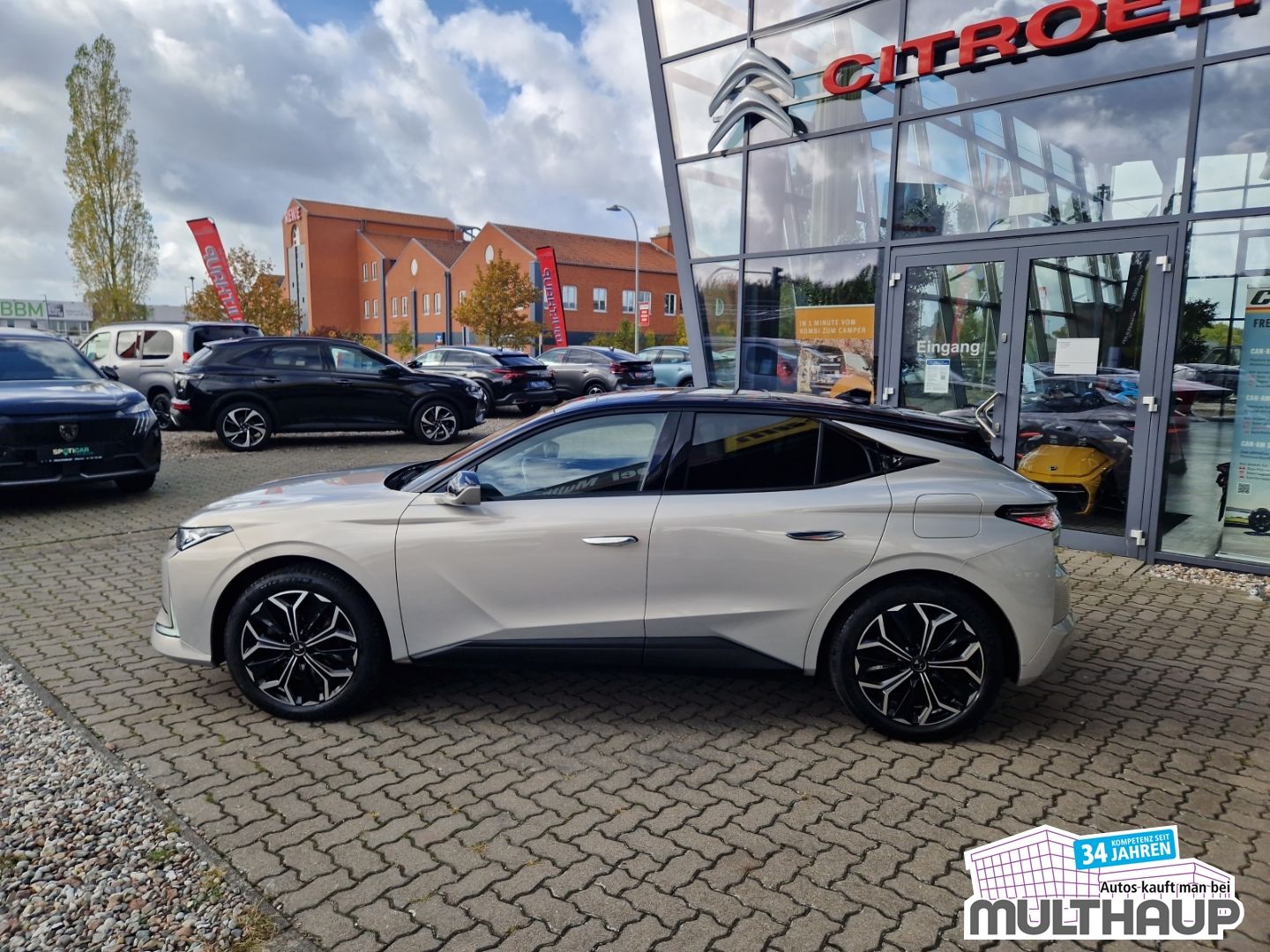 DS Automobiles DS4 DS E-Tense 225 La Premiere LED SHZ StandHZG imagem 3