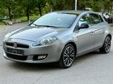Fiat Bravo 1.4 16V T-JET Street*LEDER*TÜV NEU*SHZ*MFL - Fiat Bravo aus 2014