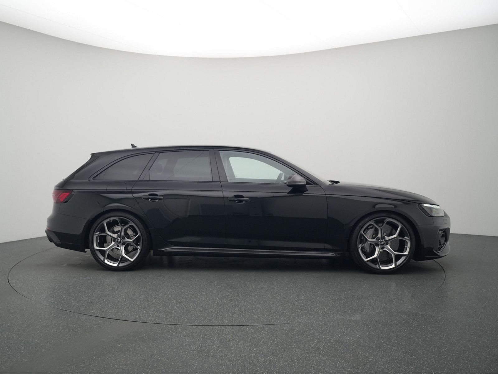 Audi RS4 - Bild 3