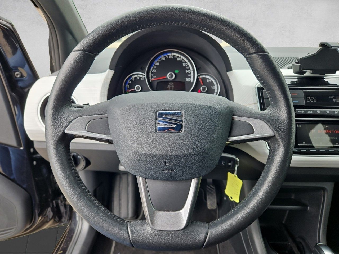 Fahrzeugabbildung SEAT Mii electric Plus + Batteriezertifikat