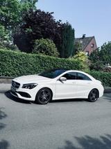 Mercedes-Benz CLA 200 - - Mercedes-Benz CLA 200 in Krefeld