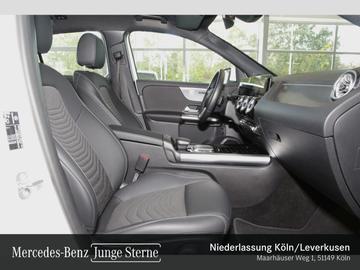 صورة 7 لـ 2023 Mercedes-BENZ EQA